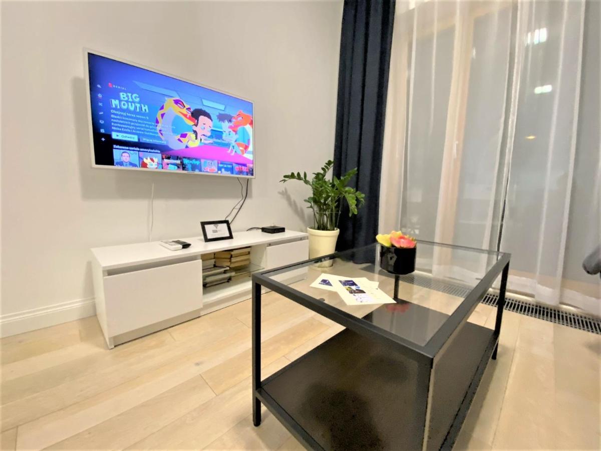 Exclusive 2Br! Apartment In Center +Netflix +Gym Warschau Buitenkant foto