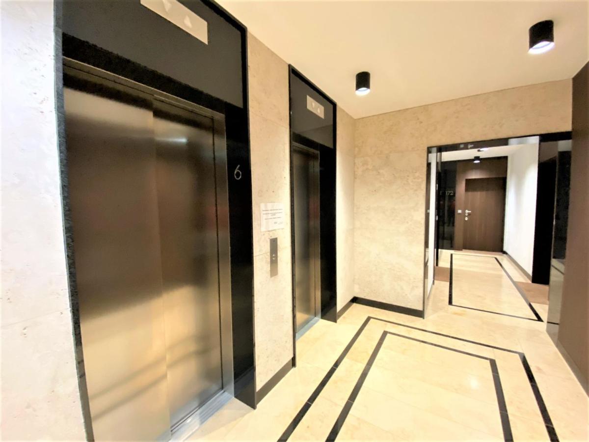 Exclusive 2Br! Apartment In Center +Netflix +Gym Warschau Buitenkant foto