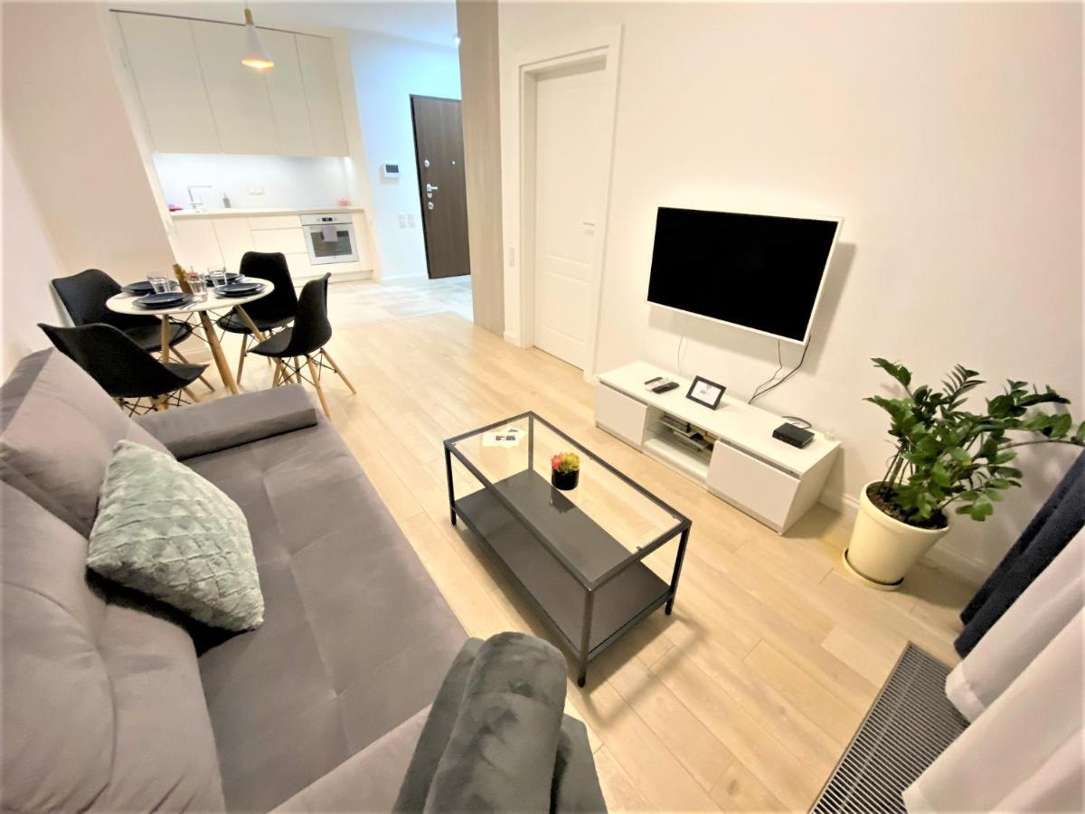 Exclusive 2Br! Apartment In Center +Netflix +Gym Warschau Buitenkant foto