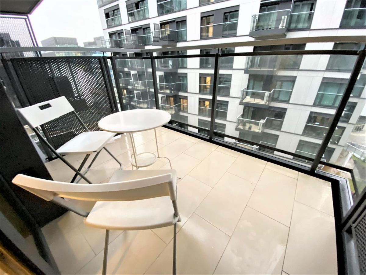 Exclusive 2Br! Apartment In Center +Netflix +Gym Warschau Buitenkant foto